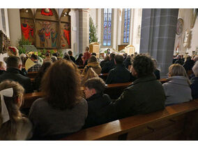 Kinderchristmette mit Krippenspiel (© Karl-Franz Thiede)